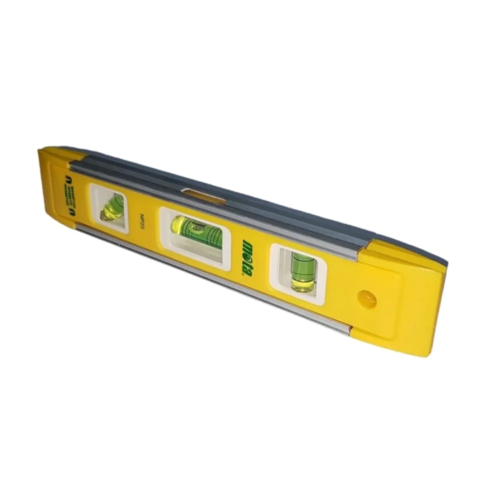 Nivel De Mano Plastico Magnetico MOTA 23cm