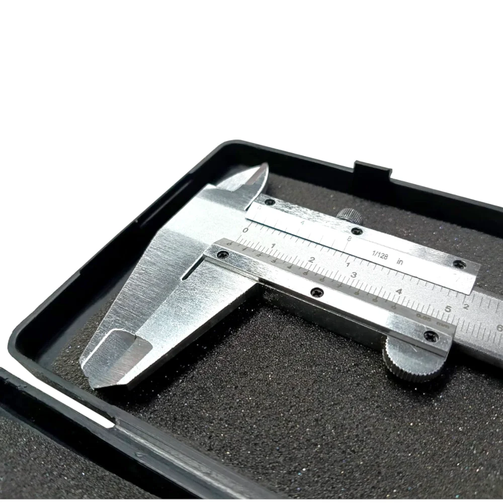 Calibre Metalico LORD 150mm Con Estuche